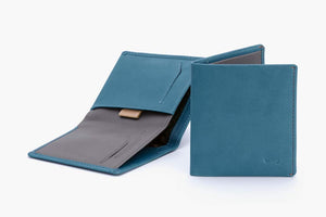 Note Sleeve Wallet - Arctic Blue